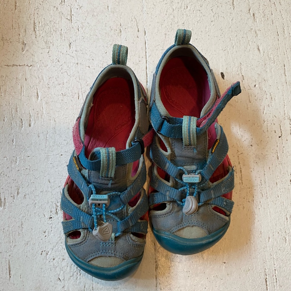Keen Kids Water Shors sz 13